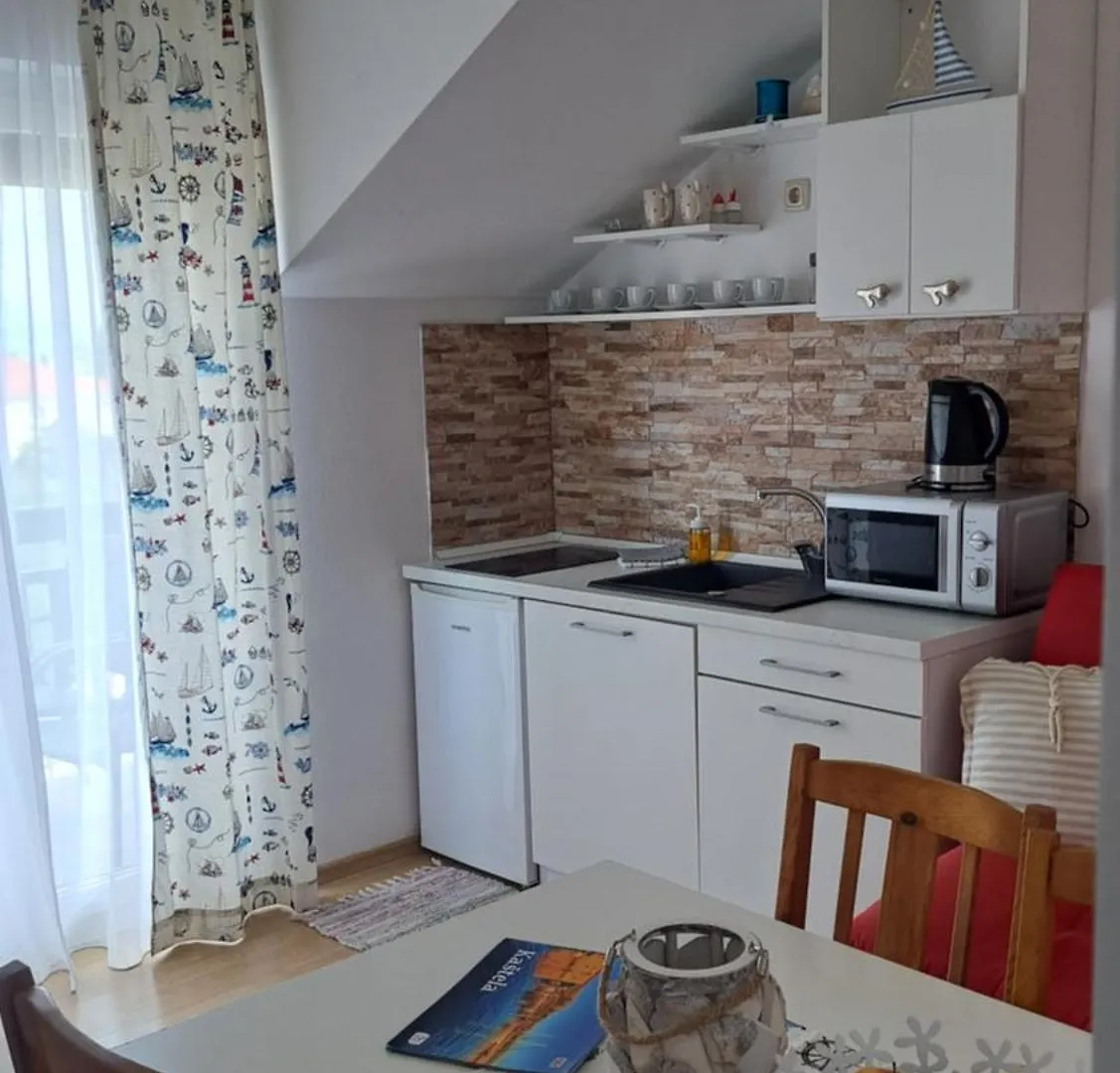 Apartments&Room Babic Kastela