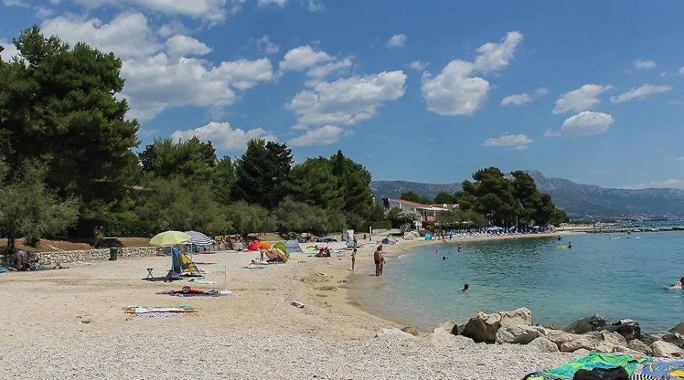 Apartments&Room Babic Kaštela 게스트하우스